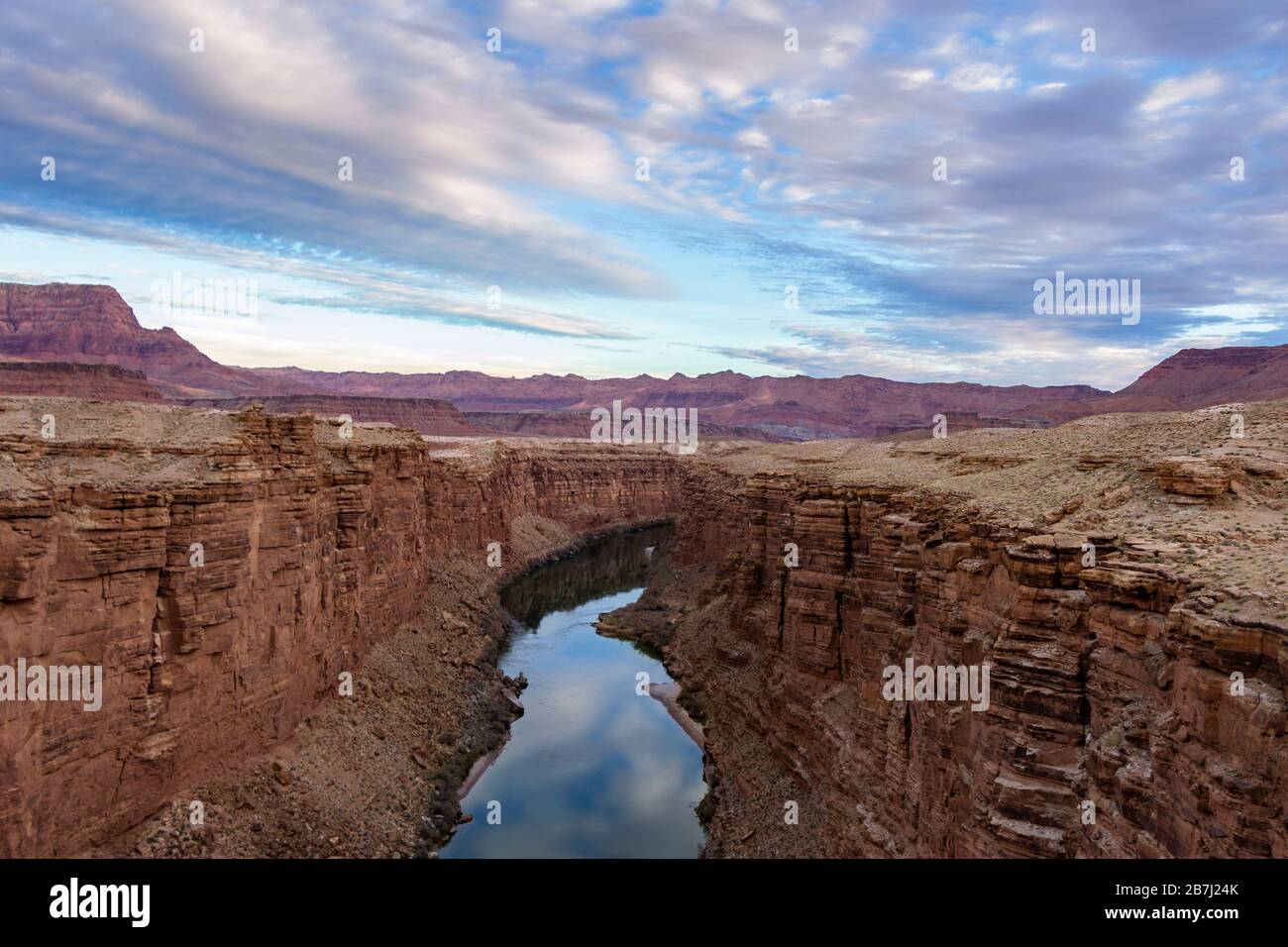 Splendida vista sul fiume Colorado dal Ponte Navajo in Marble Canyon Arizona. Foto Stock