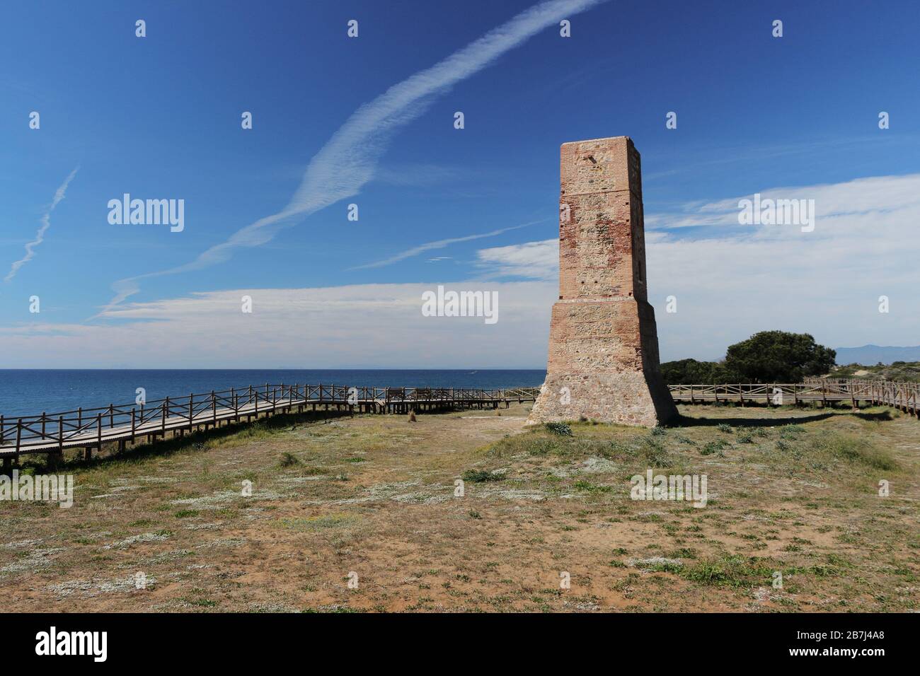 Torre Ladrones, Torre moresca, Cabopino - Dunas de Artola, Marbella, provincia di Málaga, Andalusia, Spagna. Foto Stock