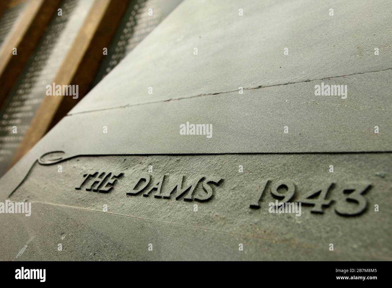 Memoriale ai membri dello squadrone del RAF del 617 che morì durante la seconda guerra mondiale, Woodhall Spa, Lincolnshire, Regno Unito. Foto Stock