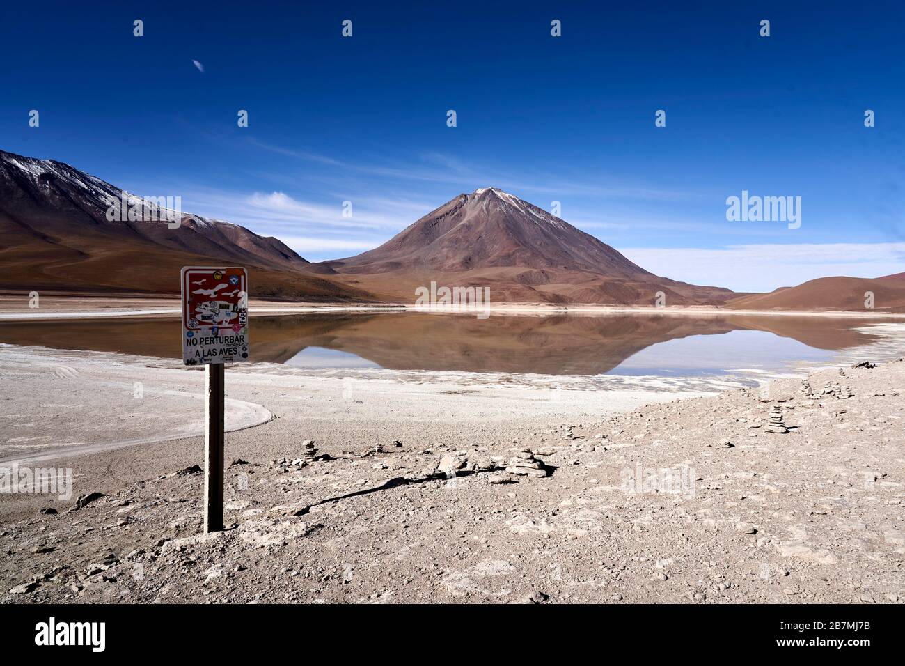 Lago di acqua salata nel deserto di Atacama Bolivia Foto Stock