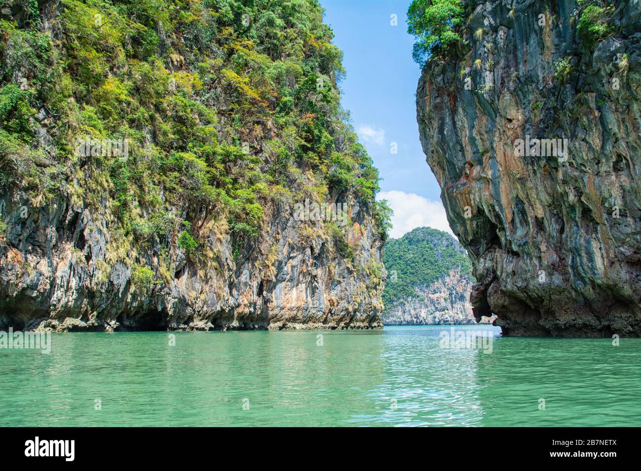 Isola di Hong nel Parco Nazionale di Ao Phang-nga in Thailandia Foto Stock