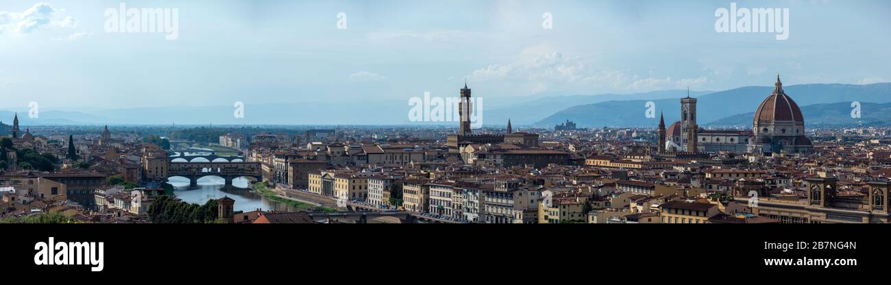 Firenze, chiamata in italiano Firenze, era un centro di commercio e finanza medioevale europea e una delle città più ricche di quell'epoca. E' un'abietta Foto Stock