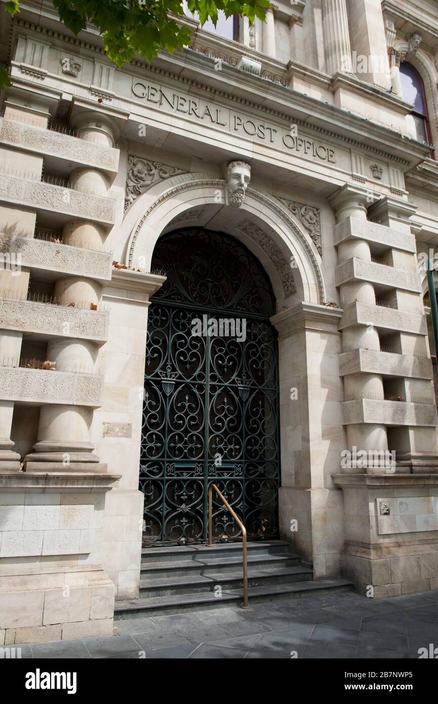 Ingresso chiuso al GPO di Adelaide, King William Street, Adelaide, South Australia Foto Stock