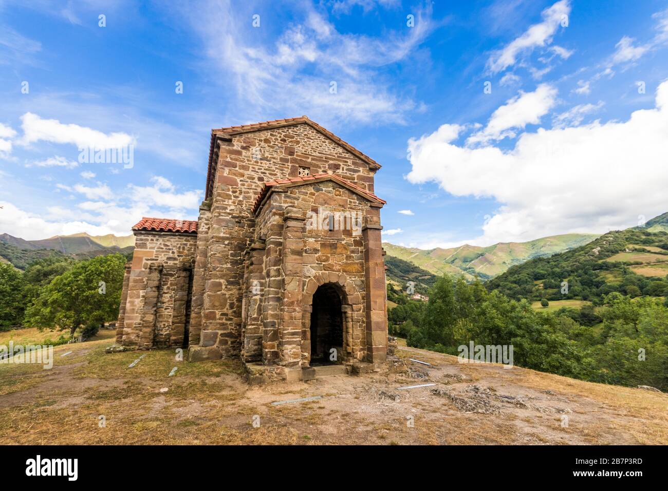 Lena, Spagna. La Chiesa di Santa Cristina de Lena, un tempio romano cattolico pre-romanico nelle Asturie. Patrimonio dell'umanità dal 1985 Foto Stock