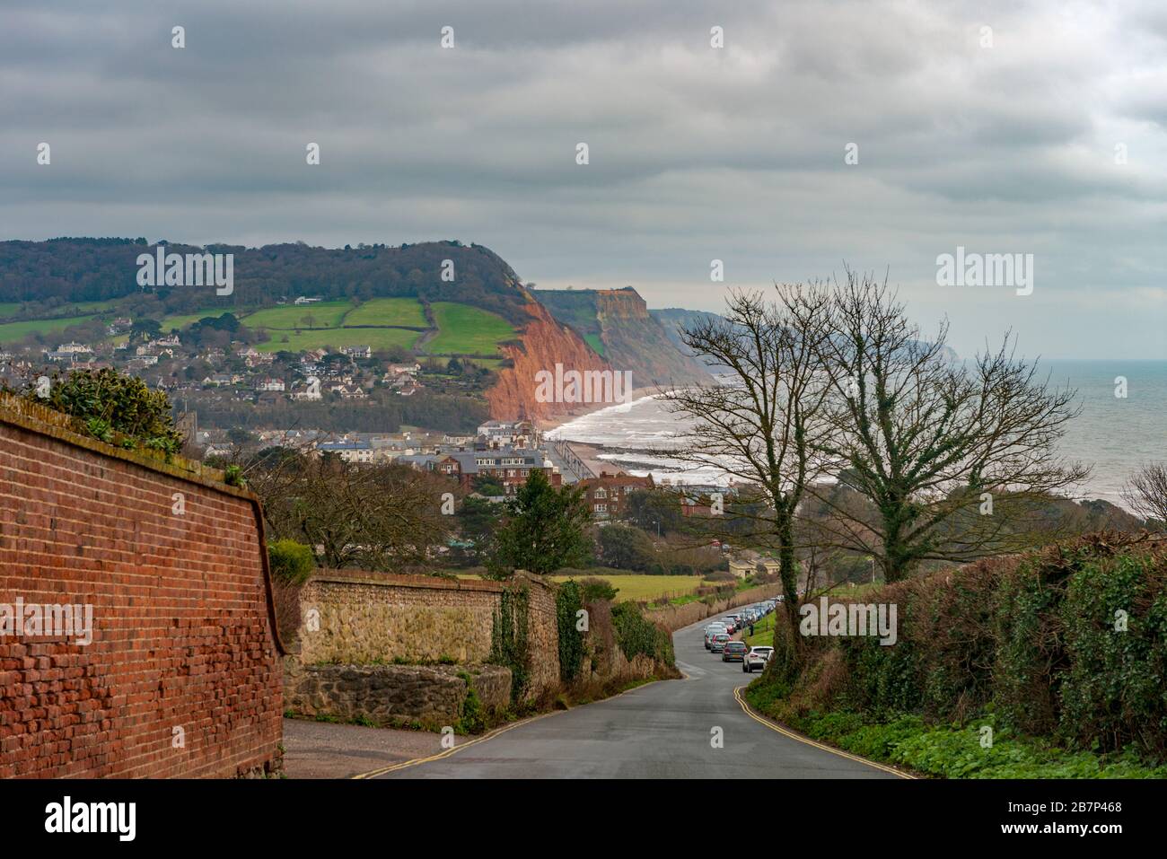 Lungomare, spiaggia e costa di Sidmouth, una piccola popolare cittadina costiera sud nel Devon, Inghilterra sud-occidentale Foto Stock