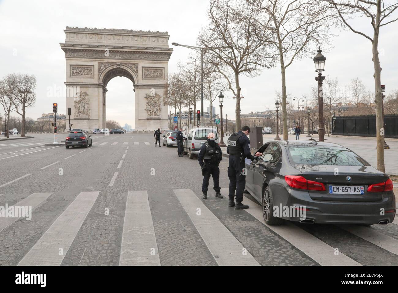 CORONAVIRUS /PARIGI VUOTA Foto Stock