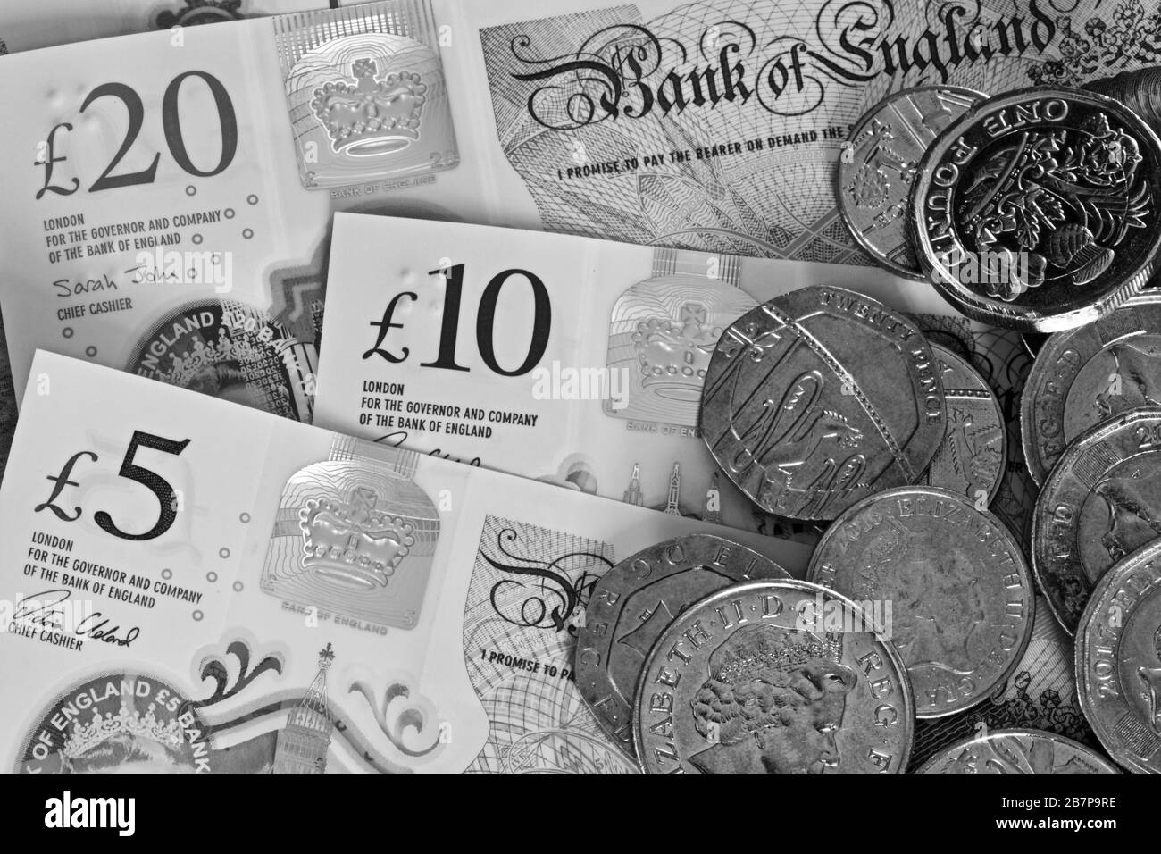 Bank of England £5, £10, £20 banconote polimeriche e cambio di valuta Foto Stock
