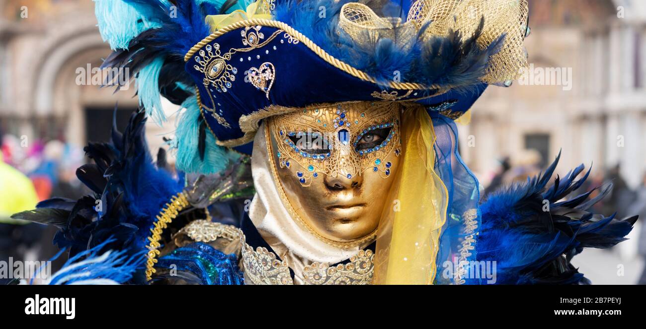 La maschera piu bella immagini e fotografie stock ad alta risoluzione ...