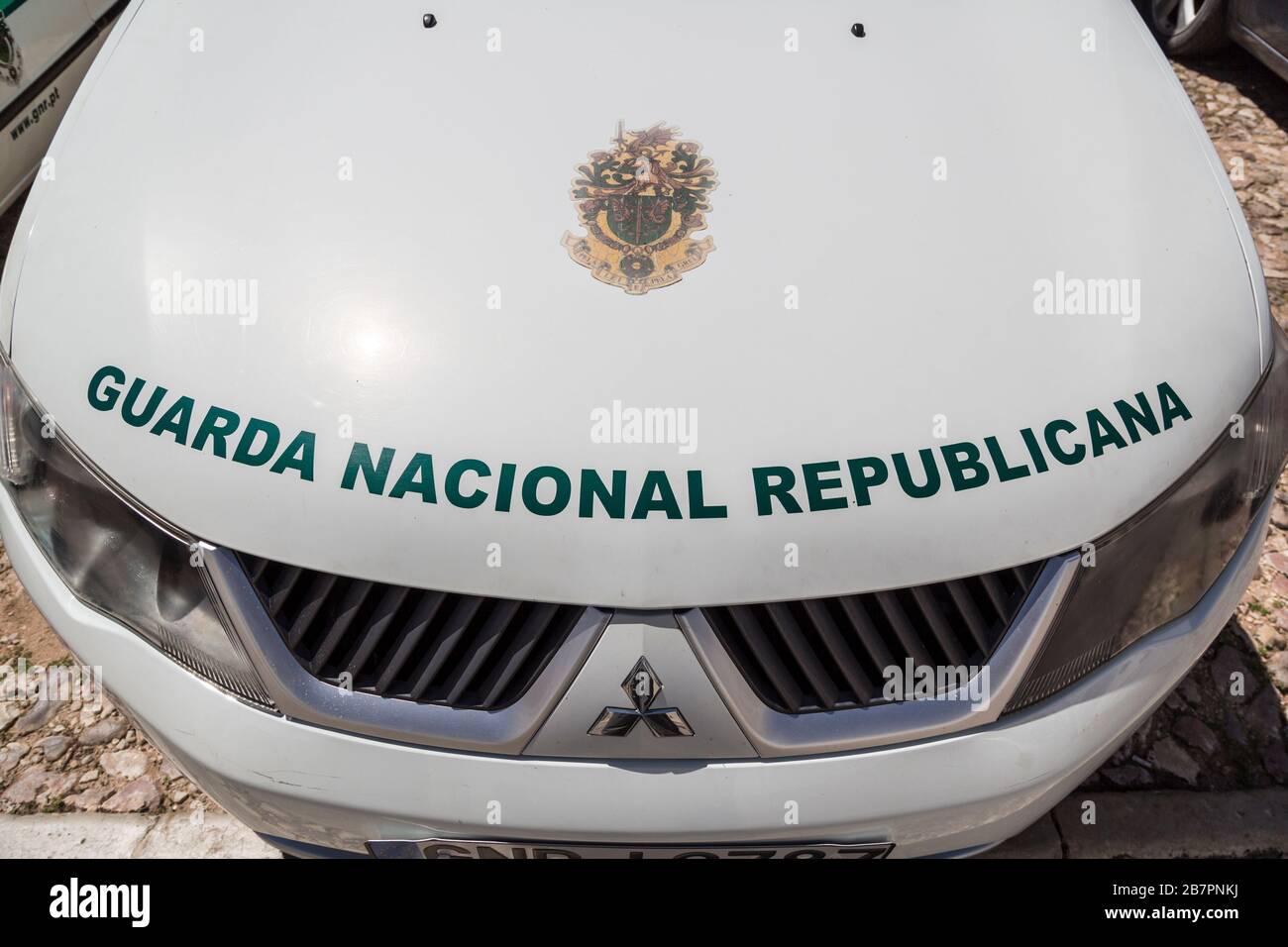 Nome Guarda Nacional Repubblicana sulla macchina della polizia, Sao Bartolomeu de Messines, Algarve, Portogallo Foto Stock
