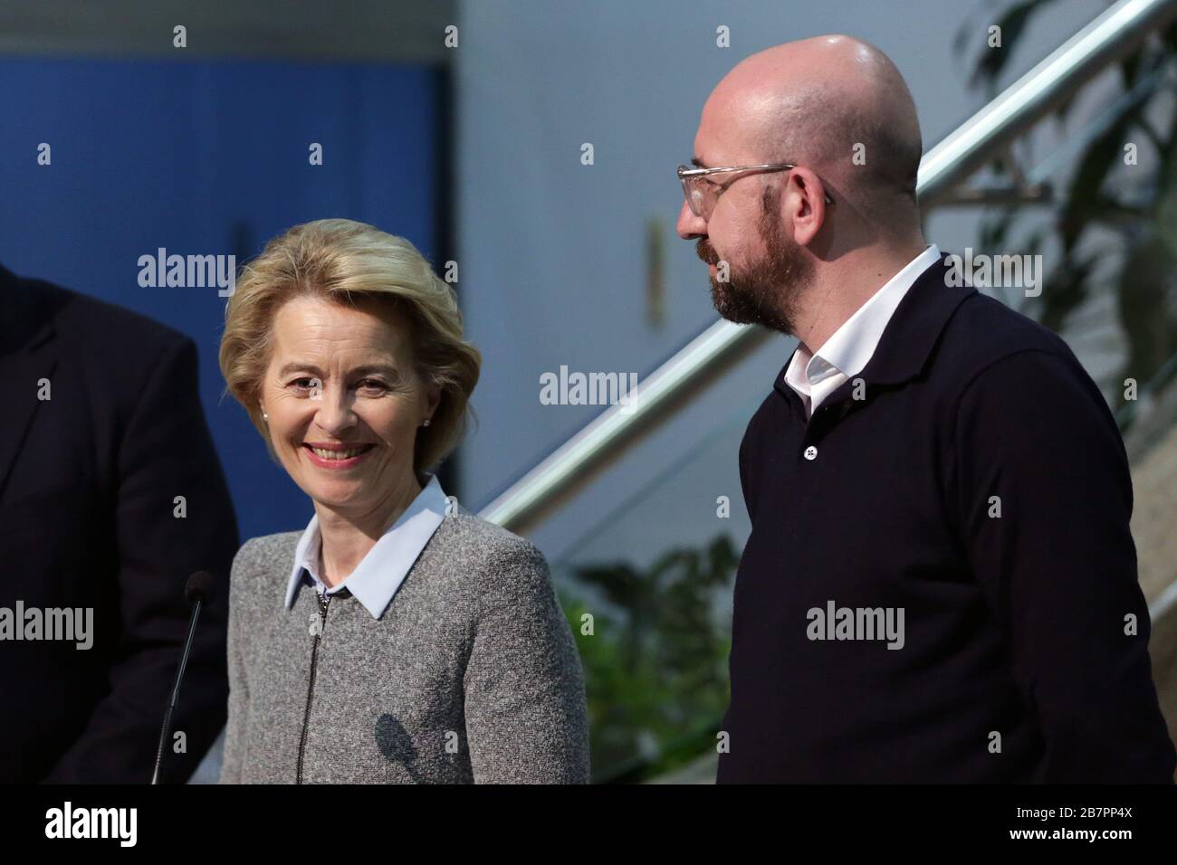 Sofia, Bulgaria - 3 marzo 2020: Il presidente della Commissione europea Ursula von der Leyen e il presidente del Consiglio dell'UE Charles Michel si riuniranno alla S per una conferenza stampa Foto Stock