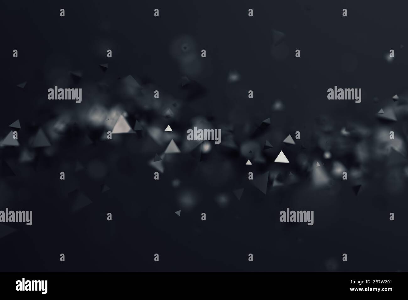 Rendering 3D astratto di forme caotiche a bassa poli. Piramidi poligonali volanti nello spazio vuoto. Sfondo futuristico con effetto bokeh. Design poster. Foto Stock