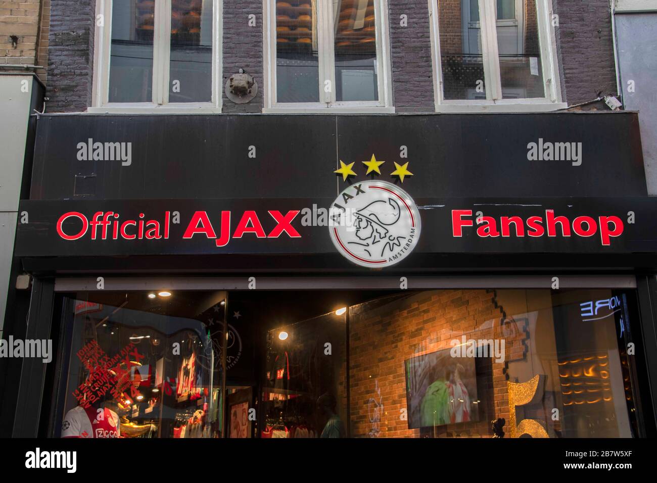 Ufficiale Ajax Fan Shop ad Amsterdam Paesi Bassi 2019 Foto Stock