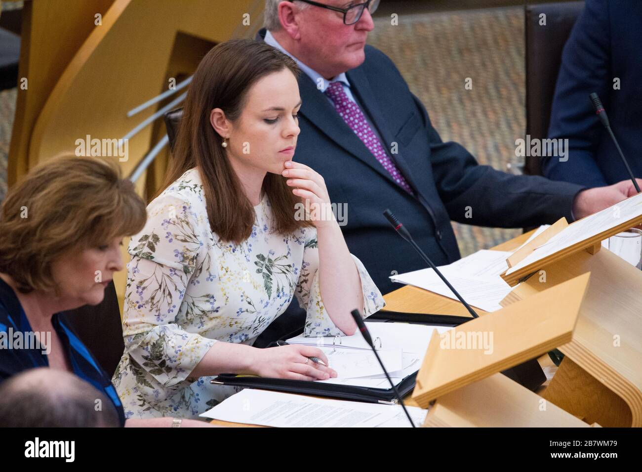 Edimburgo, Regno Unito. 18 Marzo 2020. Nella foto: Kate Forbes MSP - Ministro delle finanze del Gabinetto. Dichiarazione ministeriale: Economia - COVID-19 credito: Colin Fisher/Alamy Live News Foto Stock