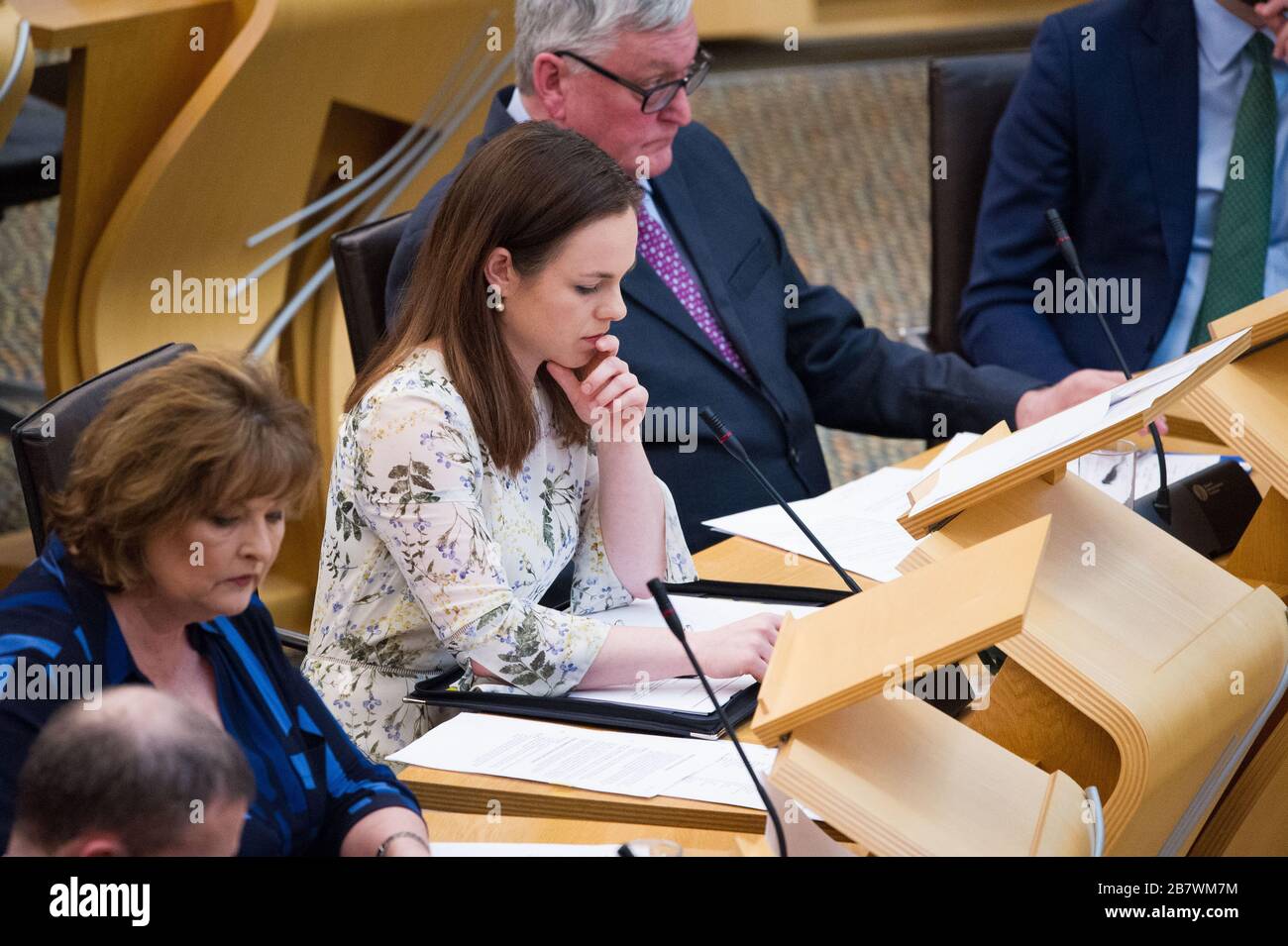 Edimburgo, Regno Unito. 18 Marzo 2020. Nella foto: Kate Forbes MSP - Ministro delle finanze del Gabinetto. Dichiarazione ministeriale: Economia - COVID-19 credito: Colin Fisher/Alamy Live News Foto Stock