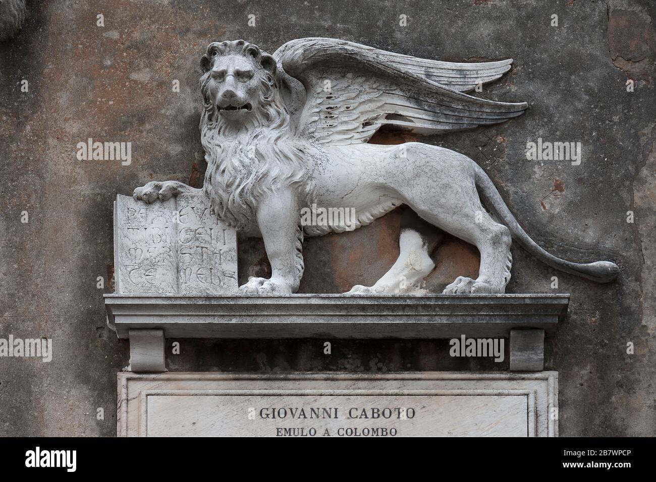 Scultura Leone alato, monumento a Giovanni Caboto, navigatore italiano, 1450-1498, Venezia, Veneto, Italia Foto Stock