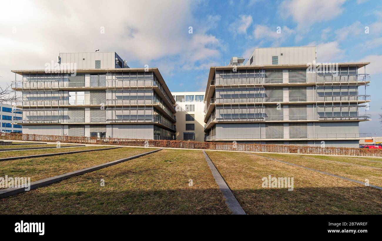 CureVac GmbH nel parco tecnologico Tuebingen-Reutlingen, centro di avviamento per la biotecnologia, sviluppa un vaccino contro il coronavirus, pandemia COVID-19 Foto Stock