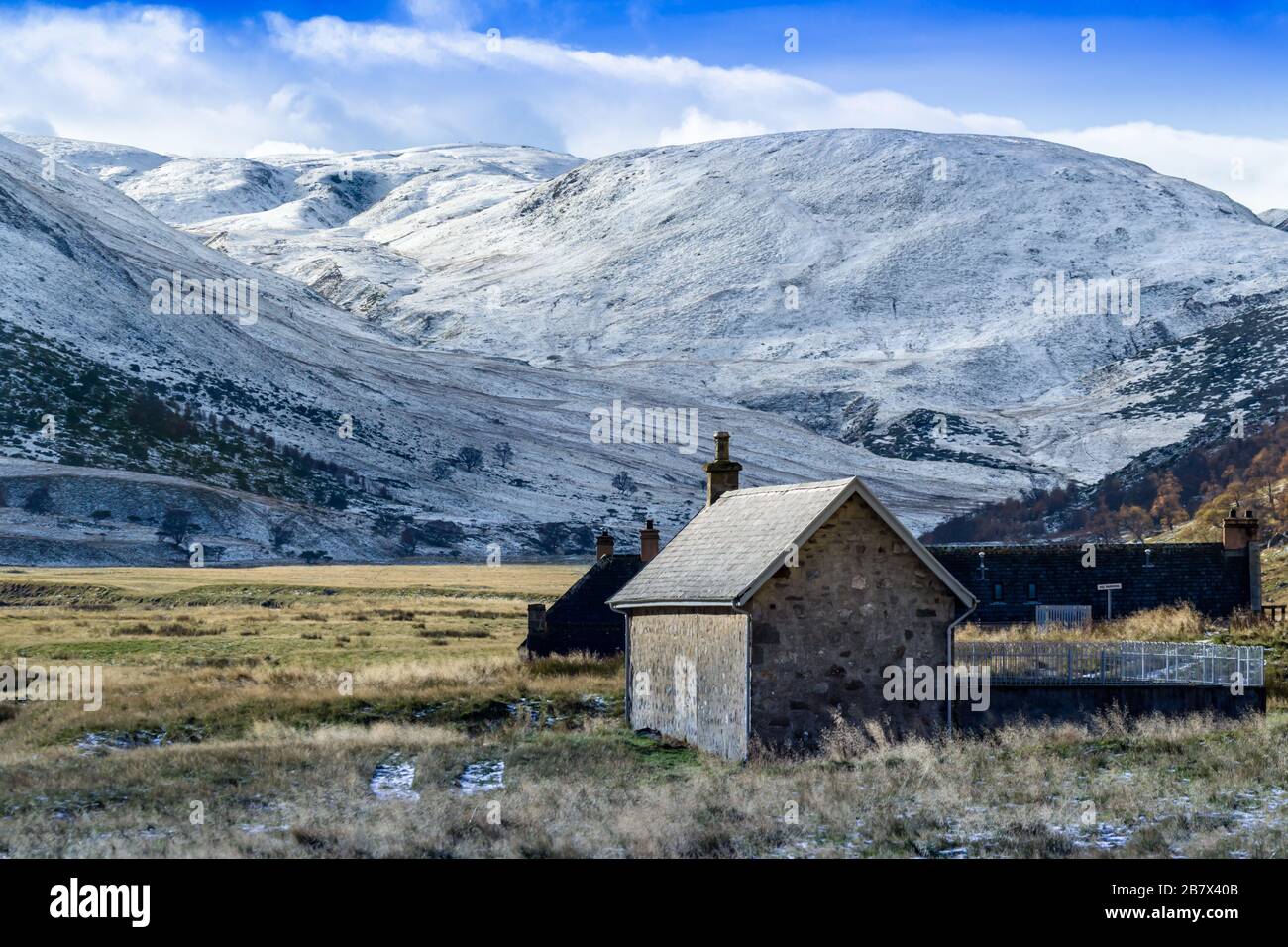 Carn Leitir Coire Challich con una copertura di neve, in Strathdearn Findhorn Valley Highlands della Scozia Foto Stock
