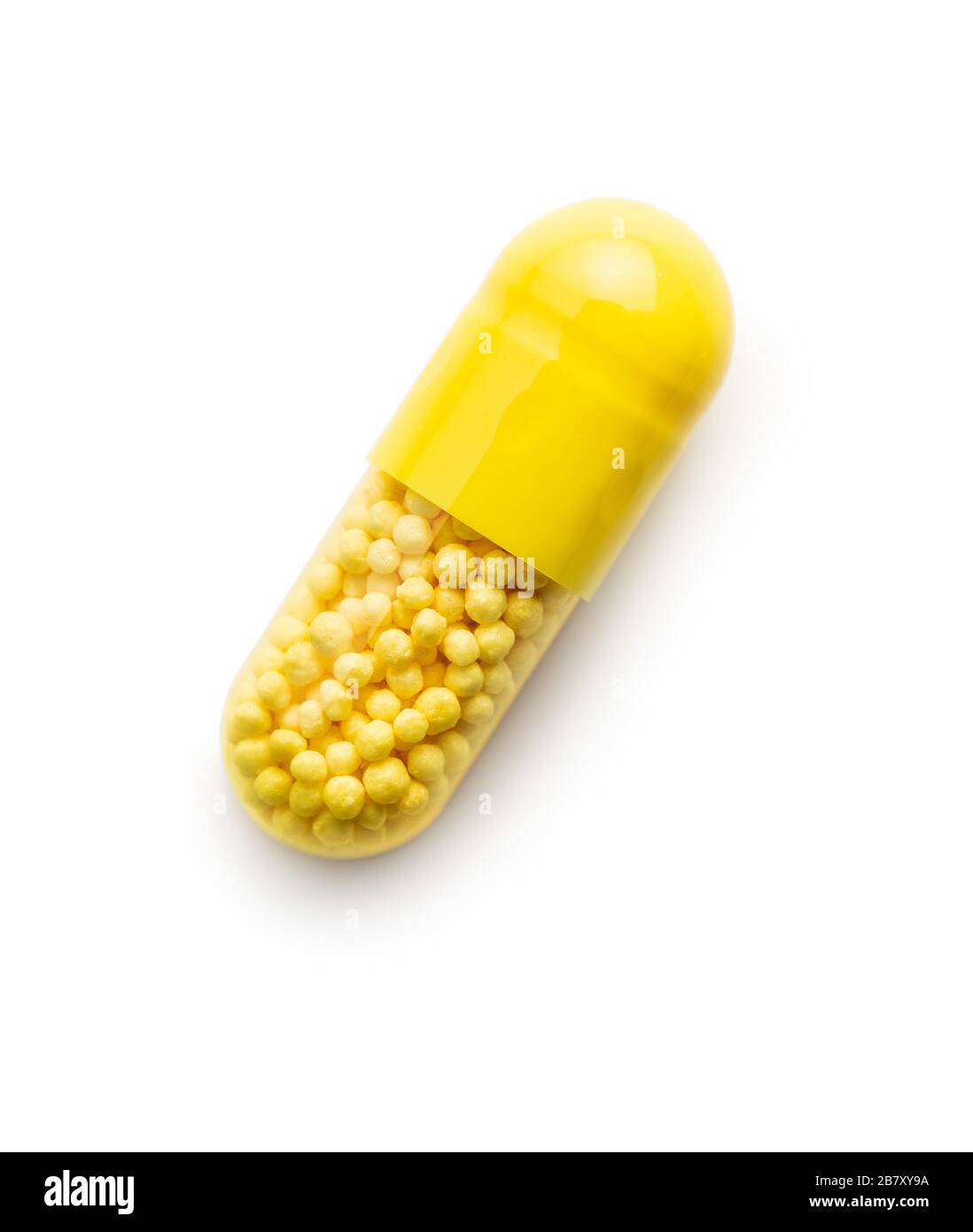 Capsula di vitamina. Pillola di vitamina C isolata su sfondo bianco. Foto Stock