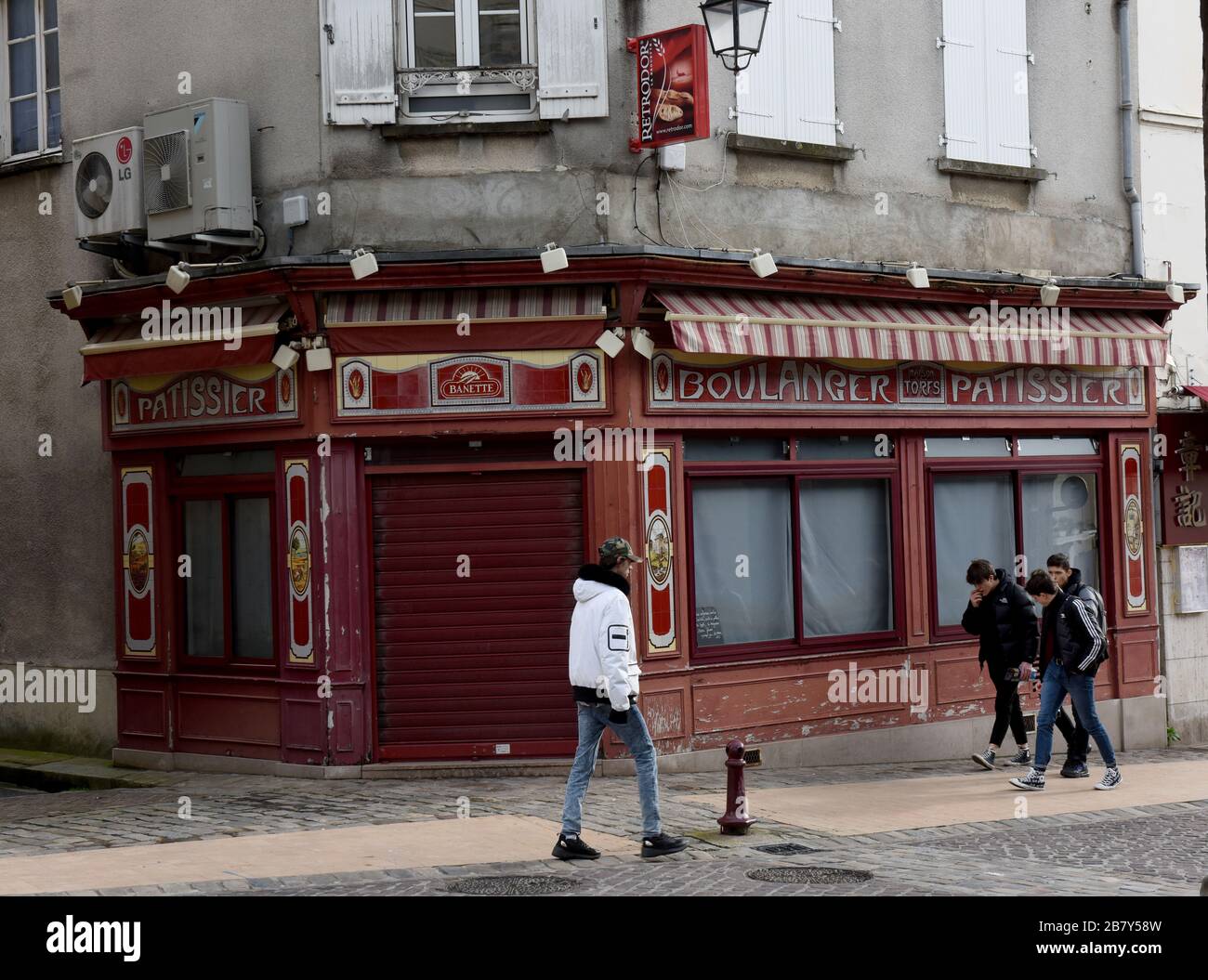 Dourdan nel dipartimento di Essonne a Île-de-France nel nord della Francia. Foto Stock