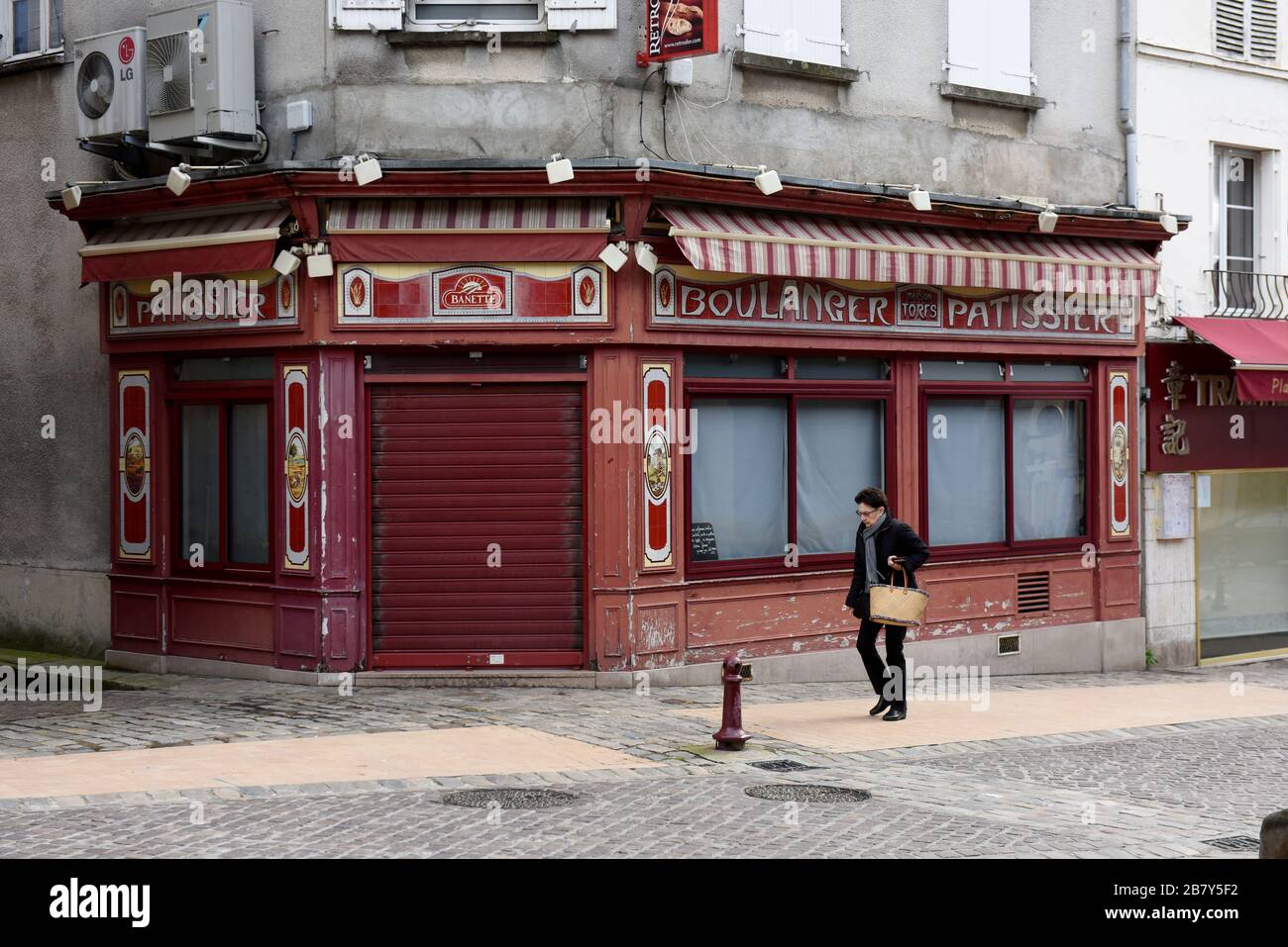 Dourdan nel dipartimento di Essonne a Île-de-France nel nord della Francia. Foto Stock