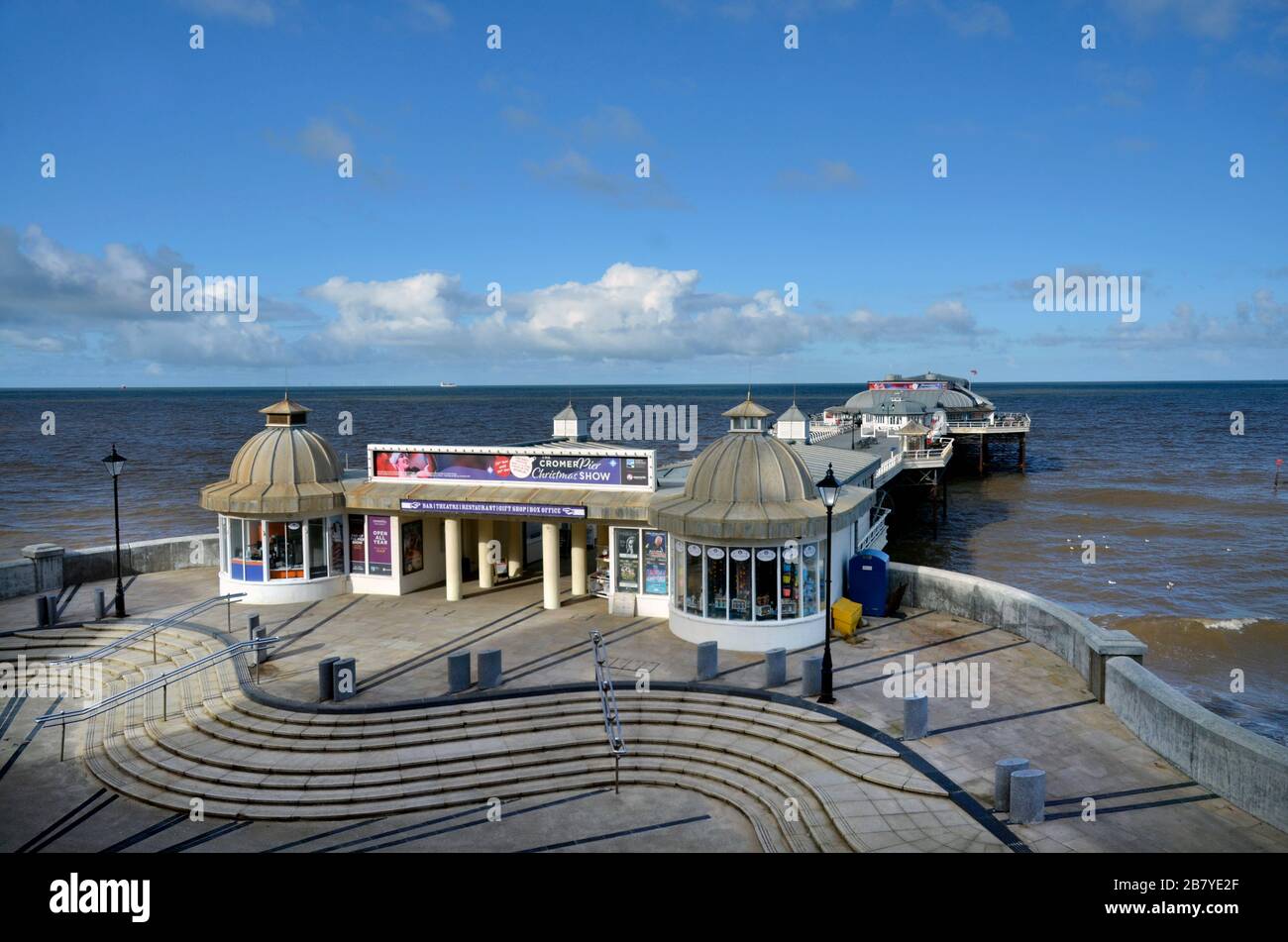 sera inverno sole molo cromer nord norfolk inghilterra Foto Stock