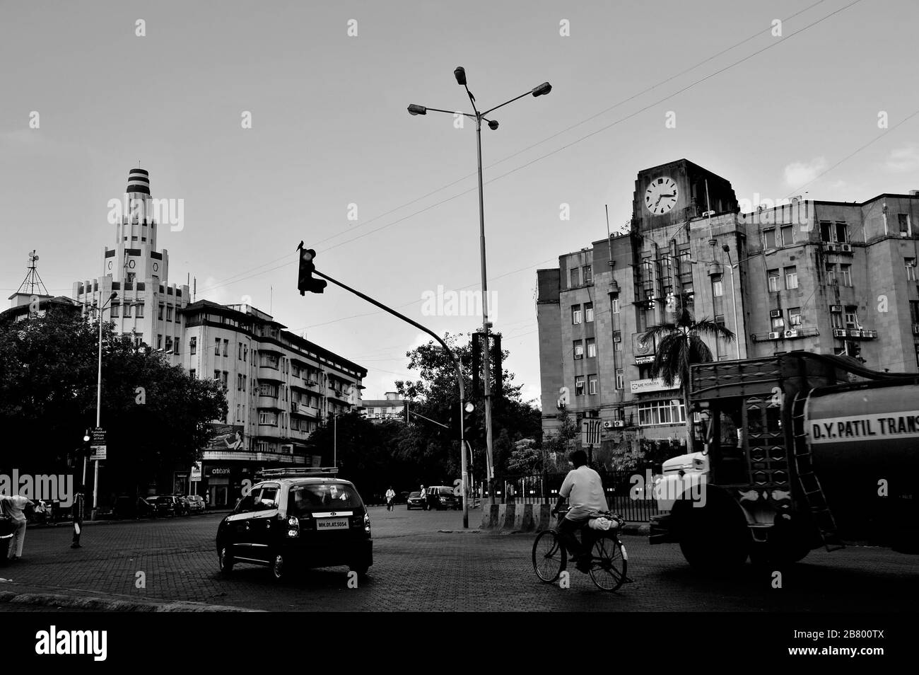 Eros Cinema Art Deco Building, Industrial Assurance Building, Churchgate, Bombay, Mumbai, Maharashtra, India, Asia Foto Stock