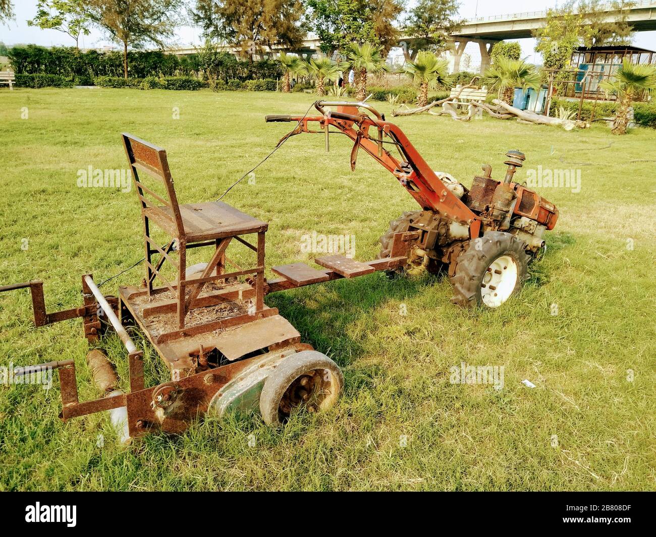 Un'immagine della trinciatrice per erba Foto Stock