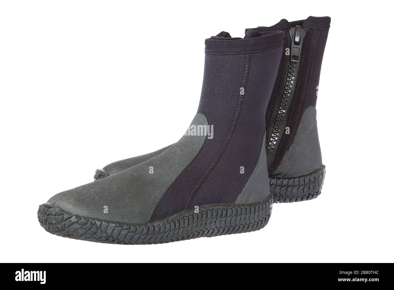 Scarponi, attrezzature per immersioni subacquee. Su sfondo bianco. Foto Stock