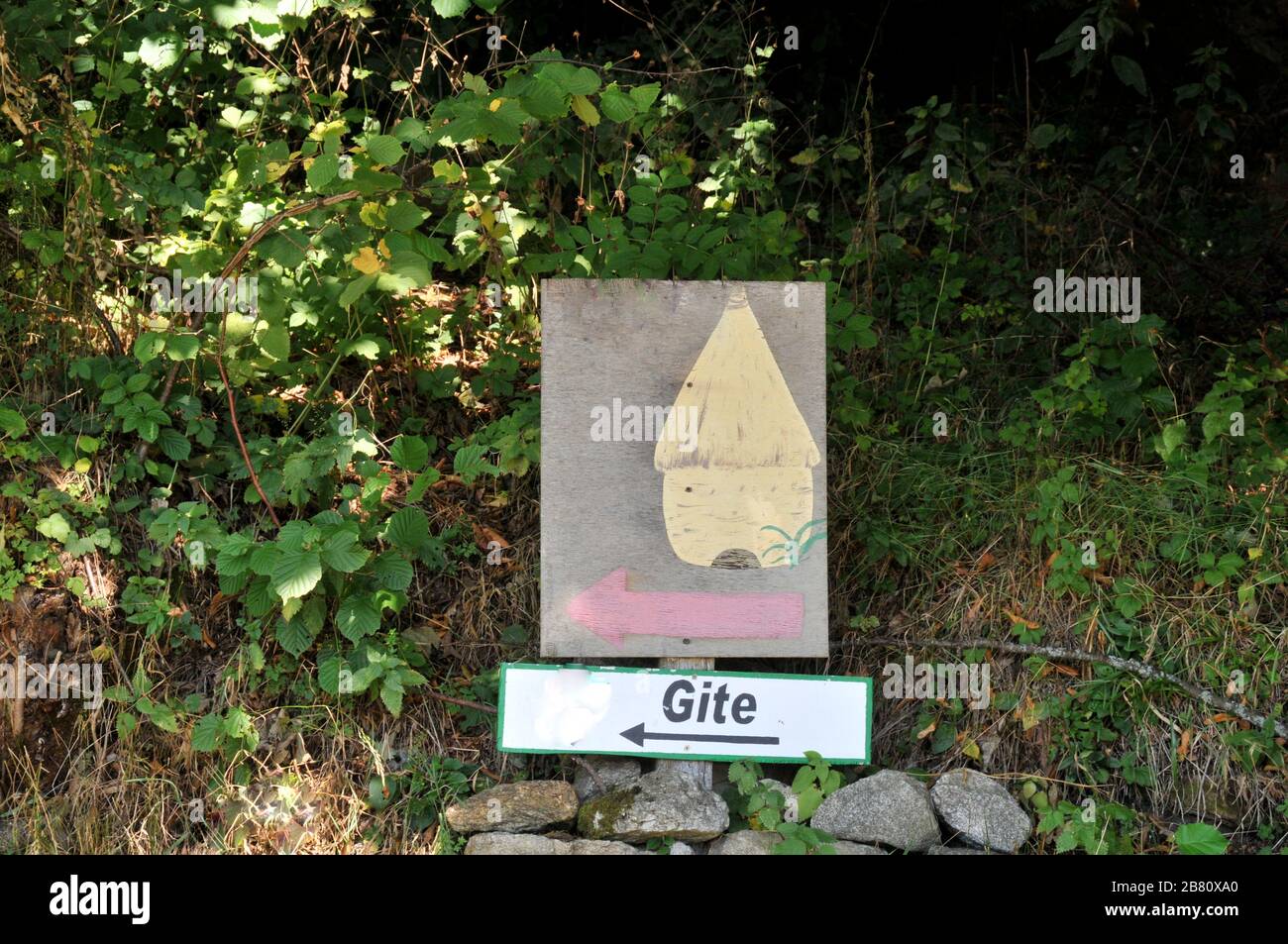 Cartello Bed and Breakfast, Livradois-Forez, Auvergne-Rhone-Alpes, Francia Foto Stock
