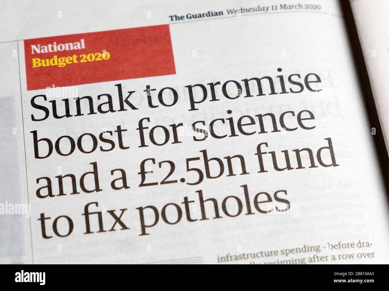 Rishi 'unak promettere spinta per la scienza e un fondo di £2.5bn per fissare i buche' bilancio 2020 sezione finanziaria Guardian giornale 11 marzo Londra Regno Unito Foto Stock