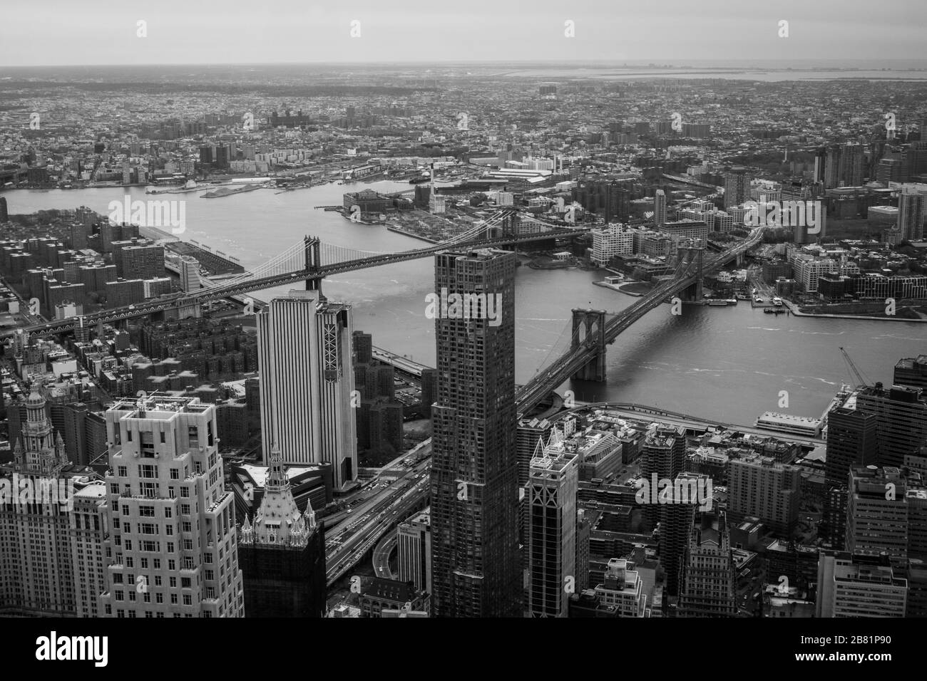 Ammira lo skyline di Manhattan visto dall'One World Observatory, proprio dove si trova il World Trade Center. Foto Stock