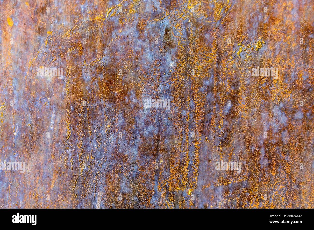 Texture in metallo con graffi e crepe che può essere utilizzata come sfondo Foto Stock