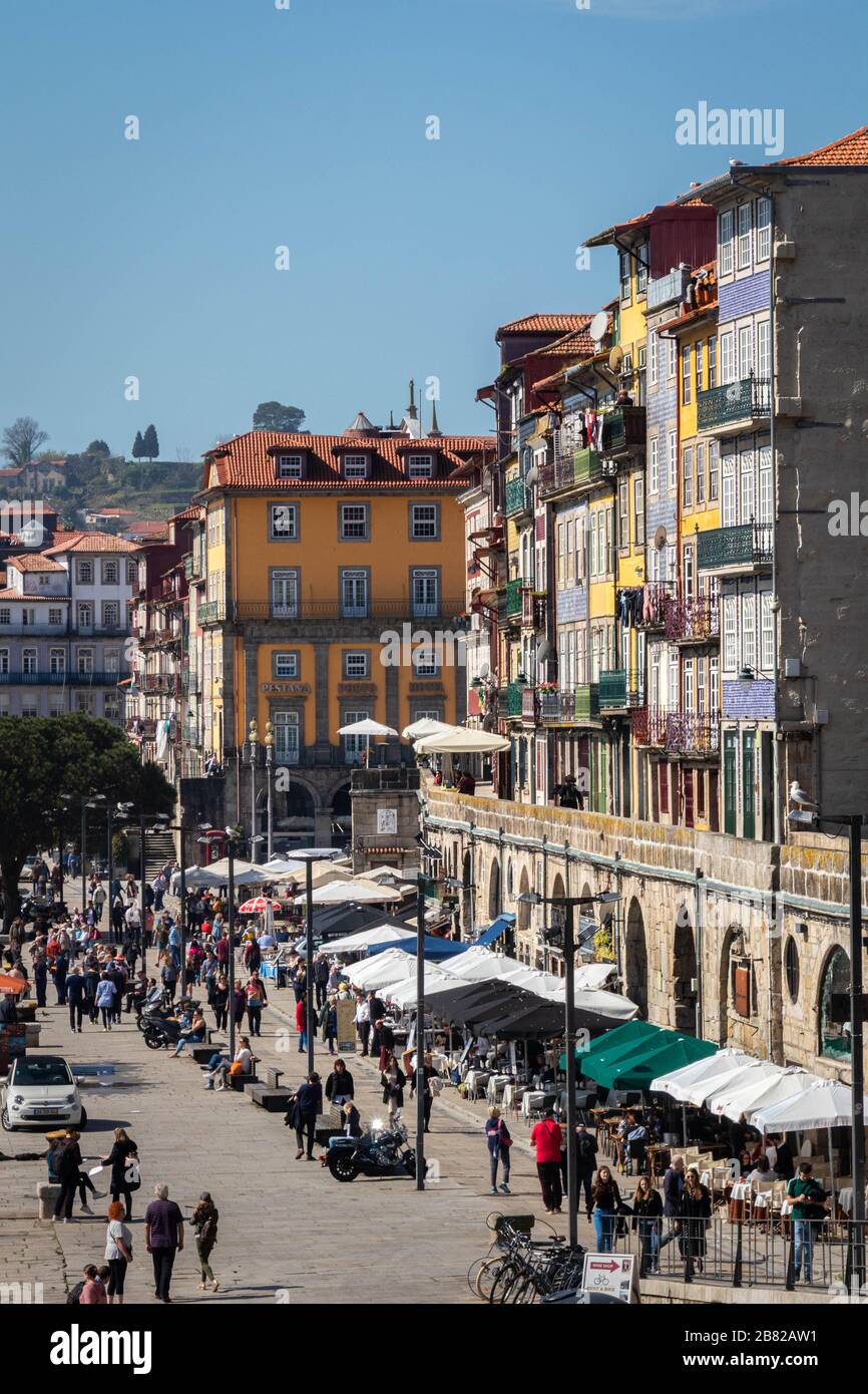 Cais da Ribeira, Porto, Portogallo Foto Stock