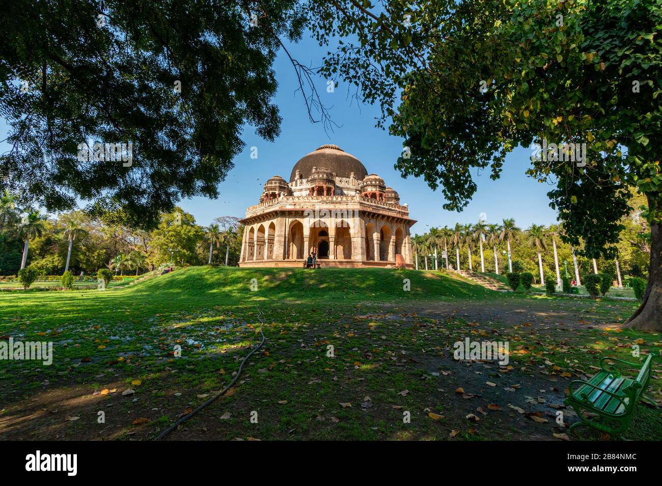 Lodhi Gardens è un parco cittadino situato a Nuova Delhi, India Foto Stock