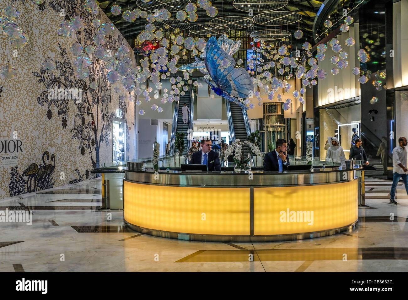 Emirati Arabi Uniti. Abu Dhabi. La Galleria, centro commerciale Foto Stock