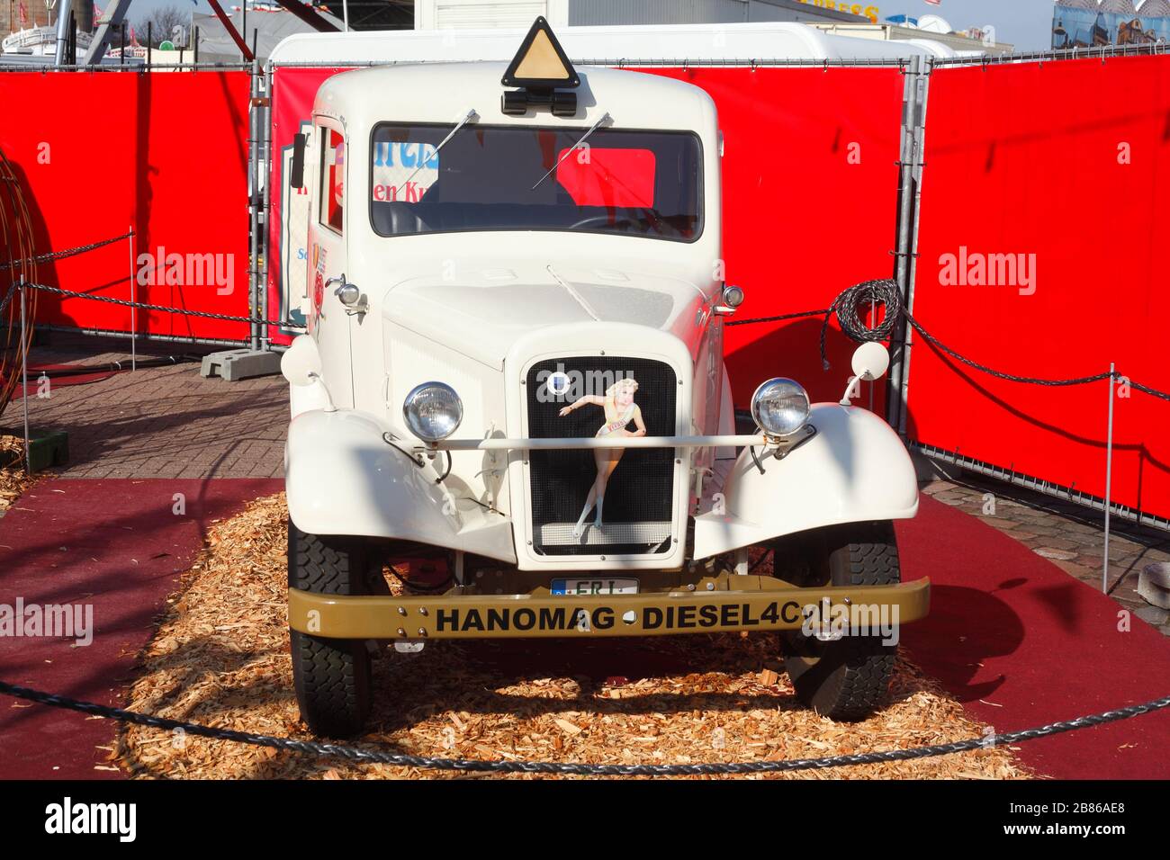 Vintage Truck Hanomag Diesel, sulla Bremer Osterwiese, Brema, Germania, Europa Foto Stock