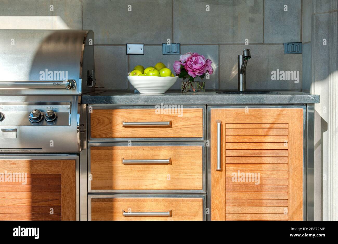 Cucina all'aperto e intrattenimento Foto Stock