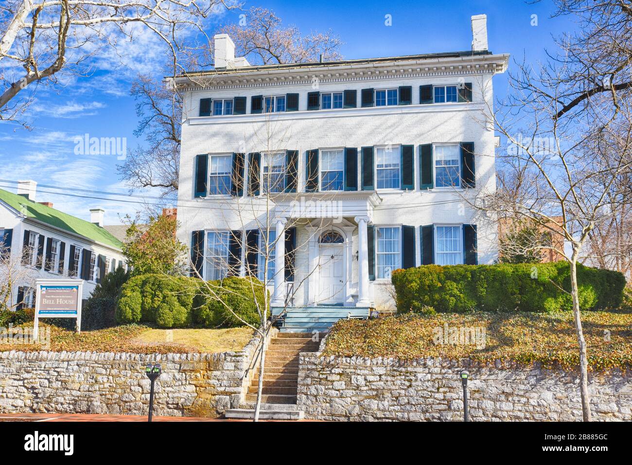 Bell House su Cameron Street, Winchester, VA, ha giocato un ruolo nella terza battaglia di Winchester Foto Stock