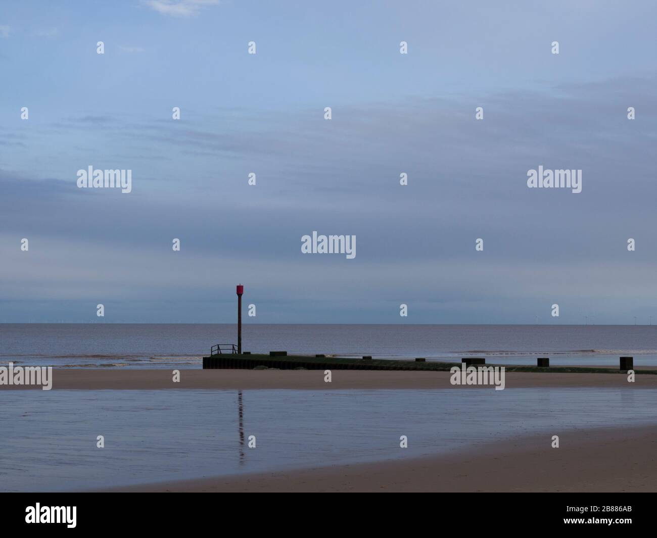 Prima serata con vista sul mare a Sandilands, Lincolnshire, Regno Unito Foto Stock