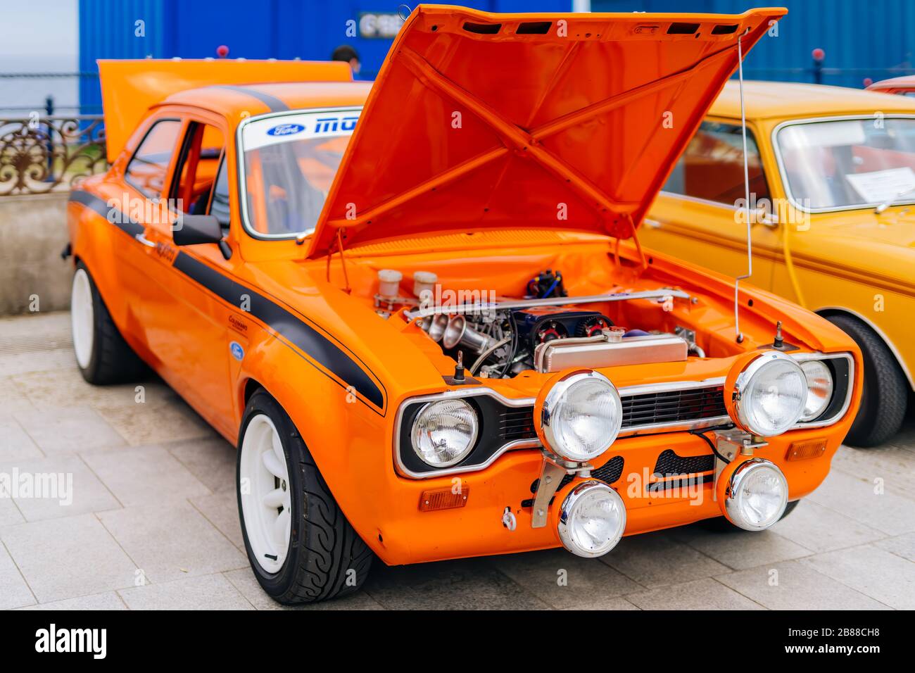 Bray, Irlanda, giugno 2018, spettacolo del Bray Vintage Car Club, esposizione all'aperto di auto retrò. Ben curato Ford Escort Messico mk3 dal 1974 Foto Stock