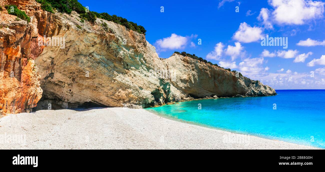 Bella spiaggia di Porto Katsiki, vista mare turchese e scogliera unica, isola di Lefkada, Grecia. Foto Stock