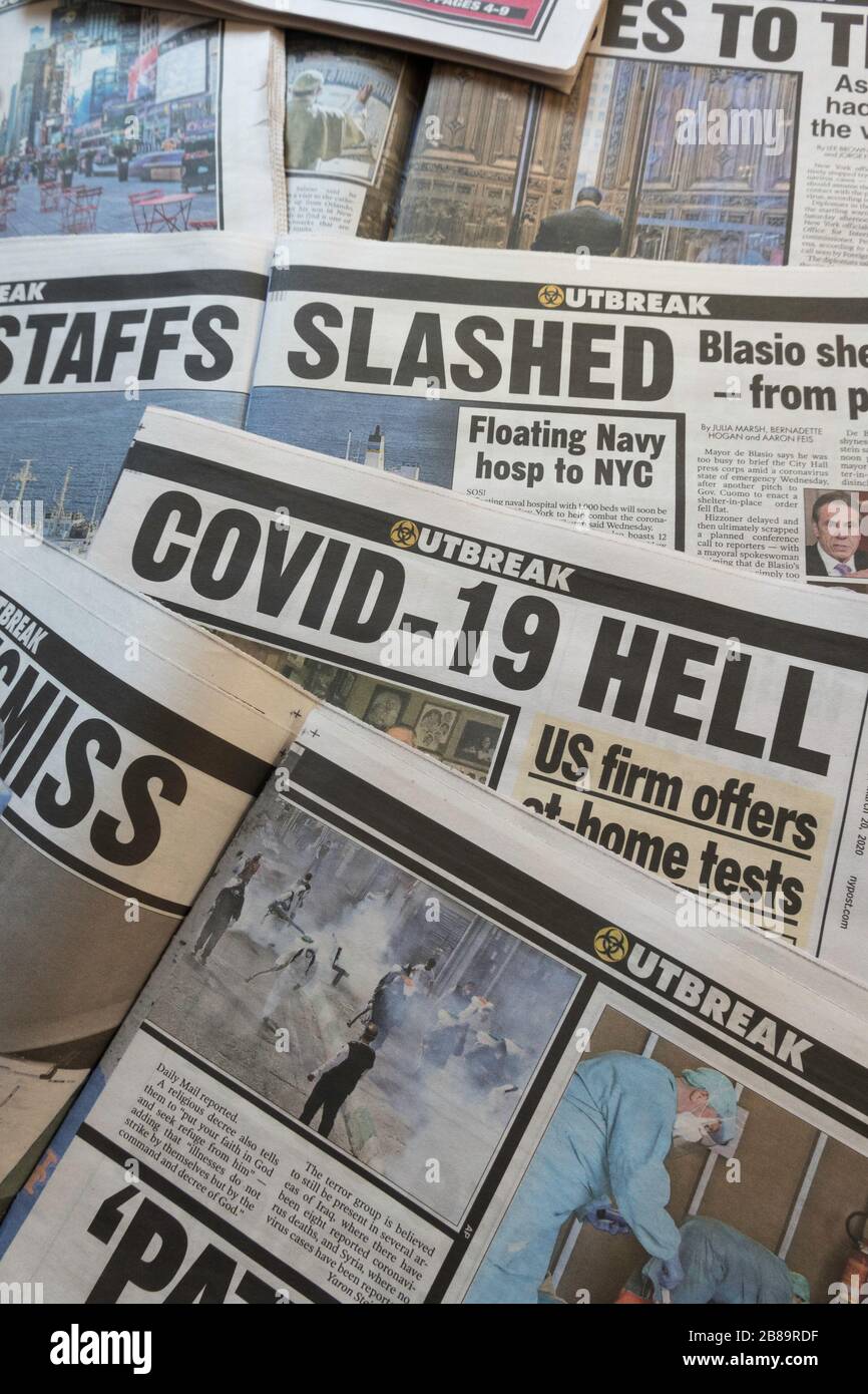 COVID-19 sensazionali momenti salienti e copertura sui giornali del New York Post, USA Foto Stock