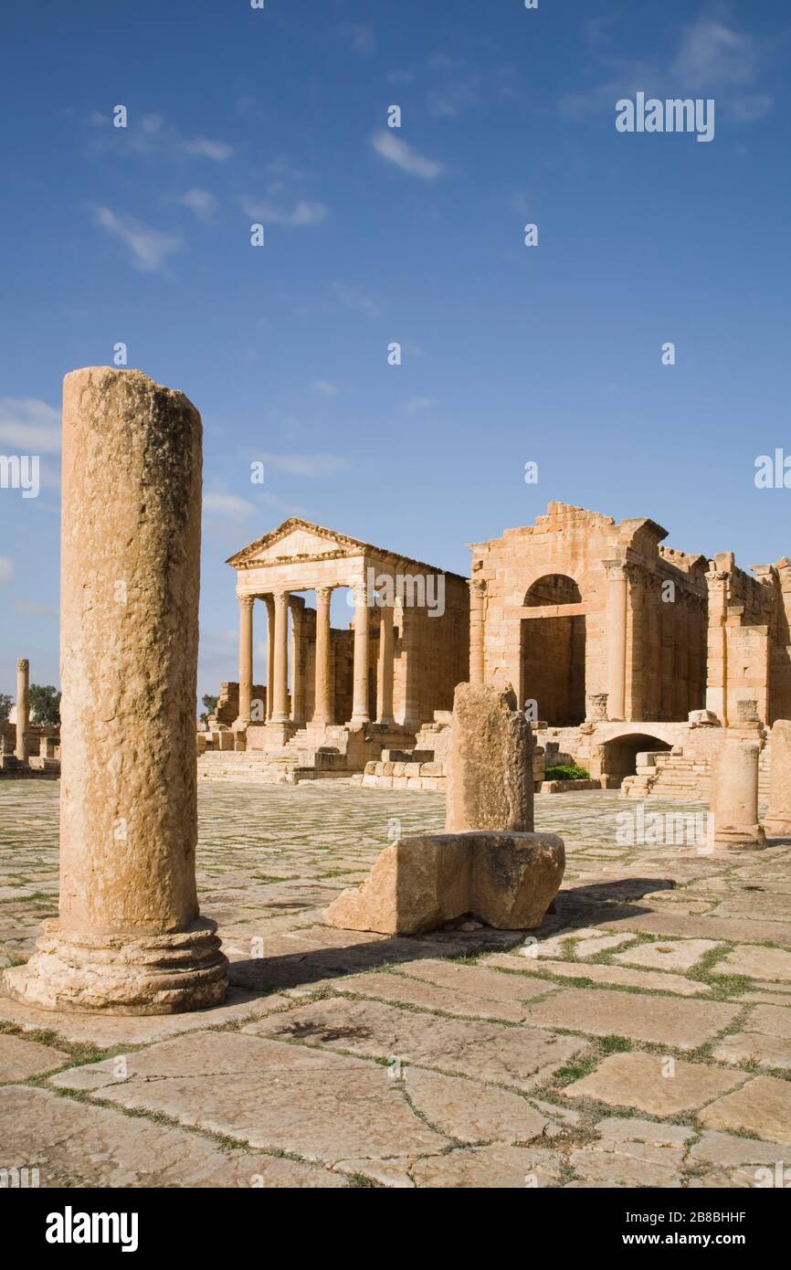 Rovine del foro romano di Sufetula in Sbeitla, Tunisia. Foto Stock