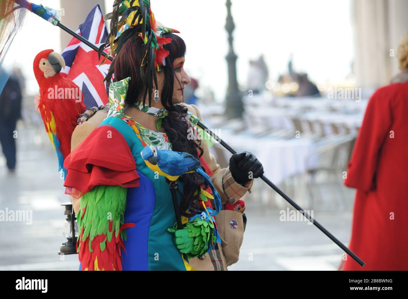 Maschere di Carnevale in un festival tradizionale di Venezia Foto Stock