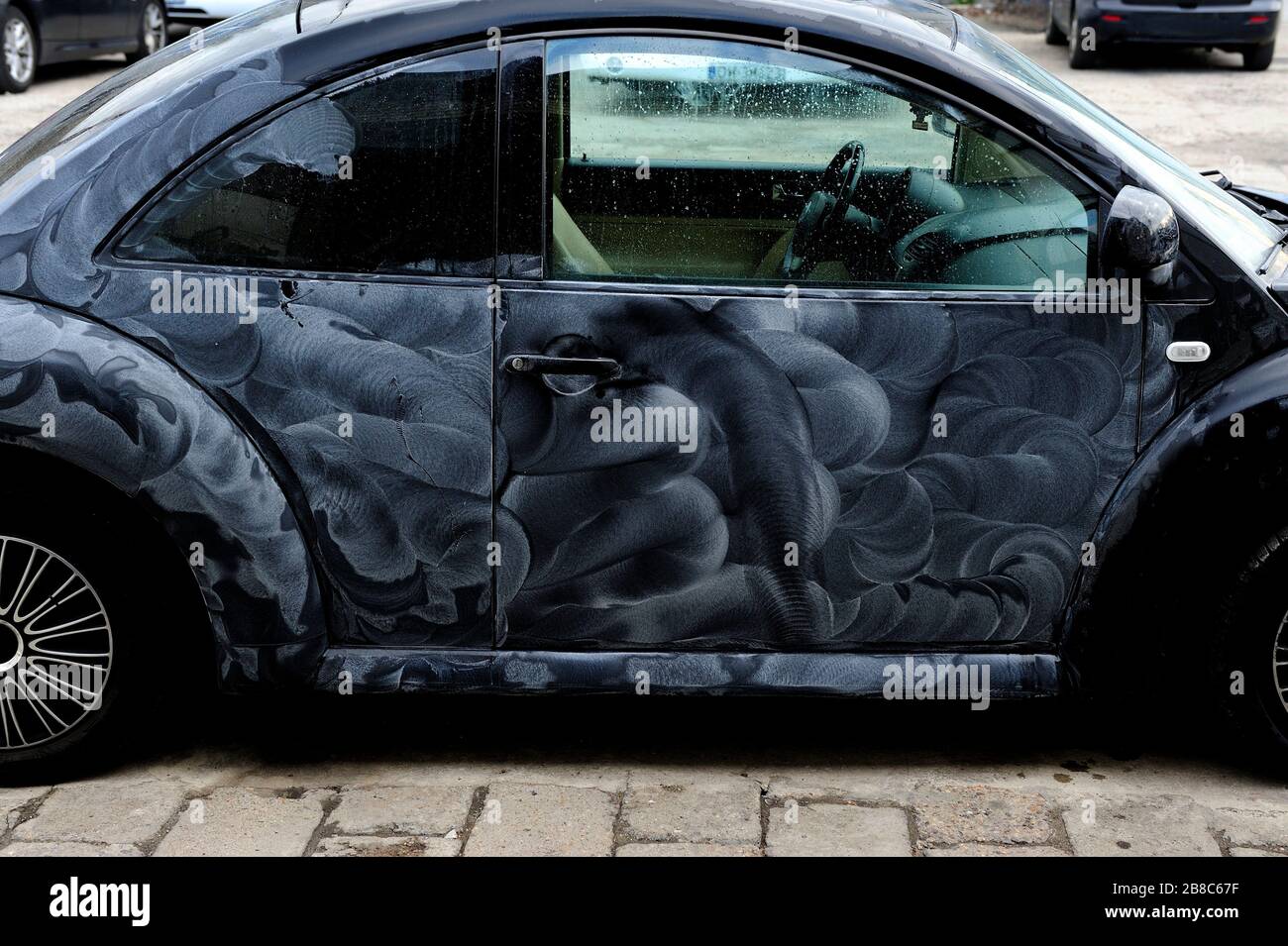 auto, auto, dettagli, lucidatura, protezione, cera umida, carrozzeria, nero, lavoro, cura, Foto Stock