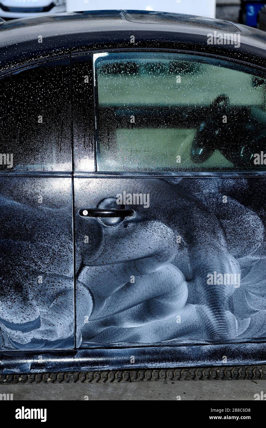 auto, auto, dettagli, lucidatura, protezione, cera umida, carrozzeria auto, nera, lavoro, cura, Foto Kazimierz Jurewicz, Foto Stock