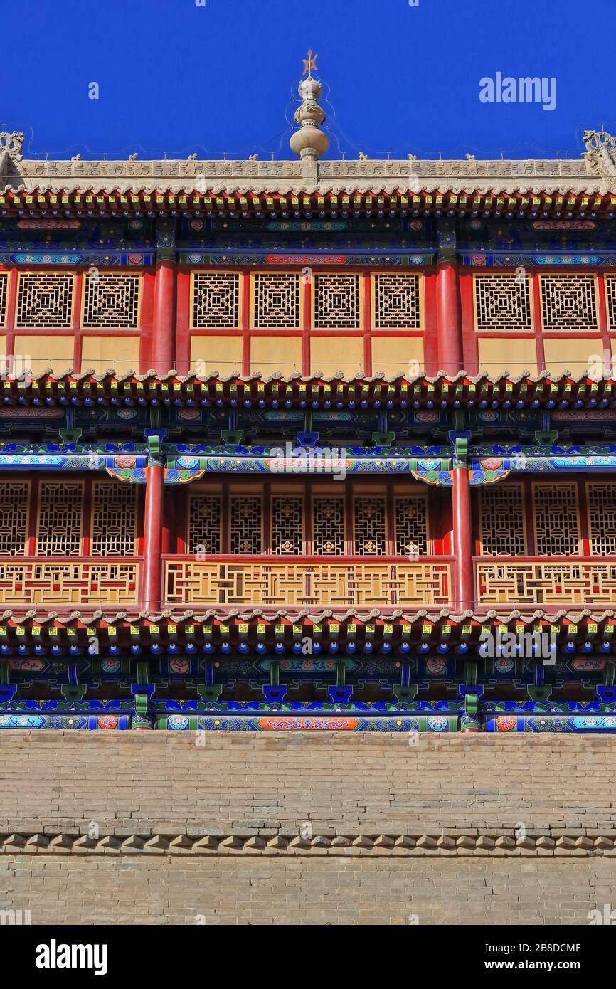 Torre a tre piani sopra Rouyuan uomini-porta di conciliazione-porta occidentale Jiayuguan fortezza-Jiayuguan città-Gansu-Cina-0750 Foto Stock