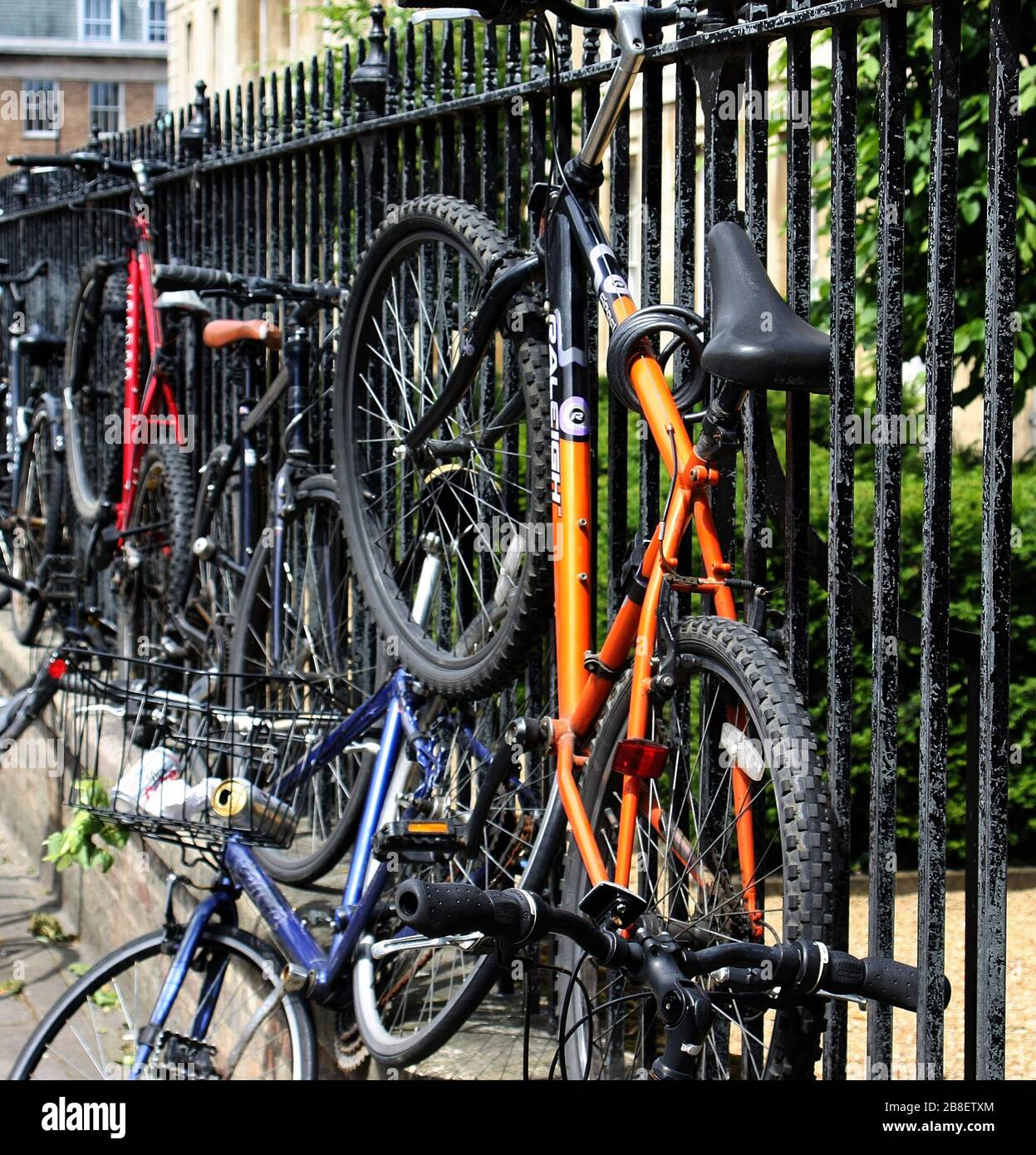 Cambridge University City UK, parcheggio bici Foto Stock