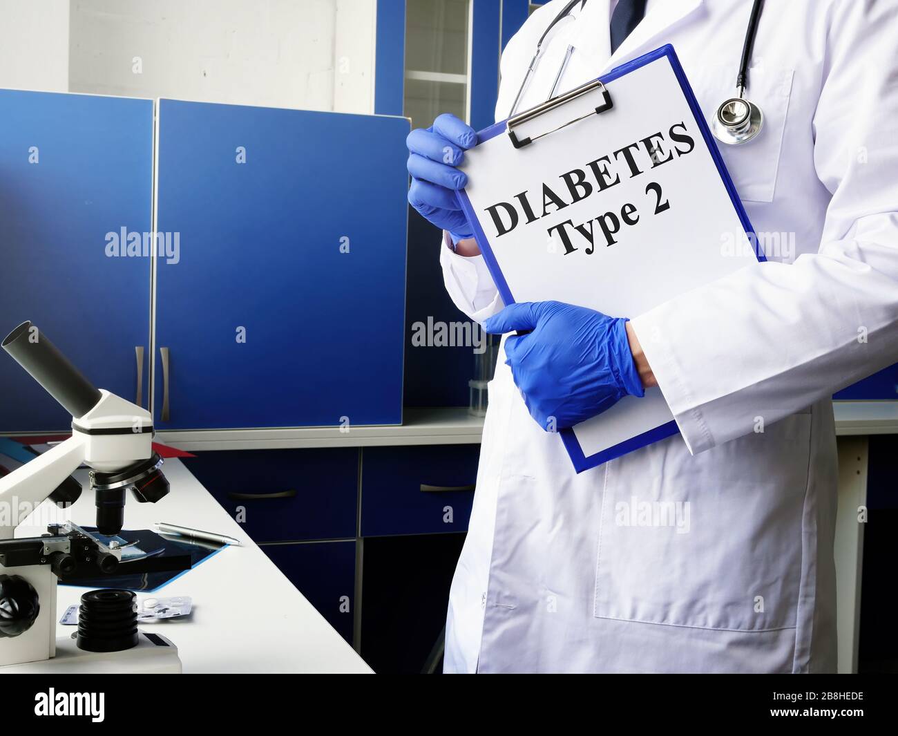 Diagnosi di diabete mellito di tipo 2 sulla clipboard. Foto Stock