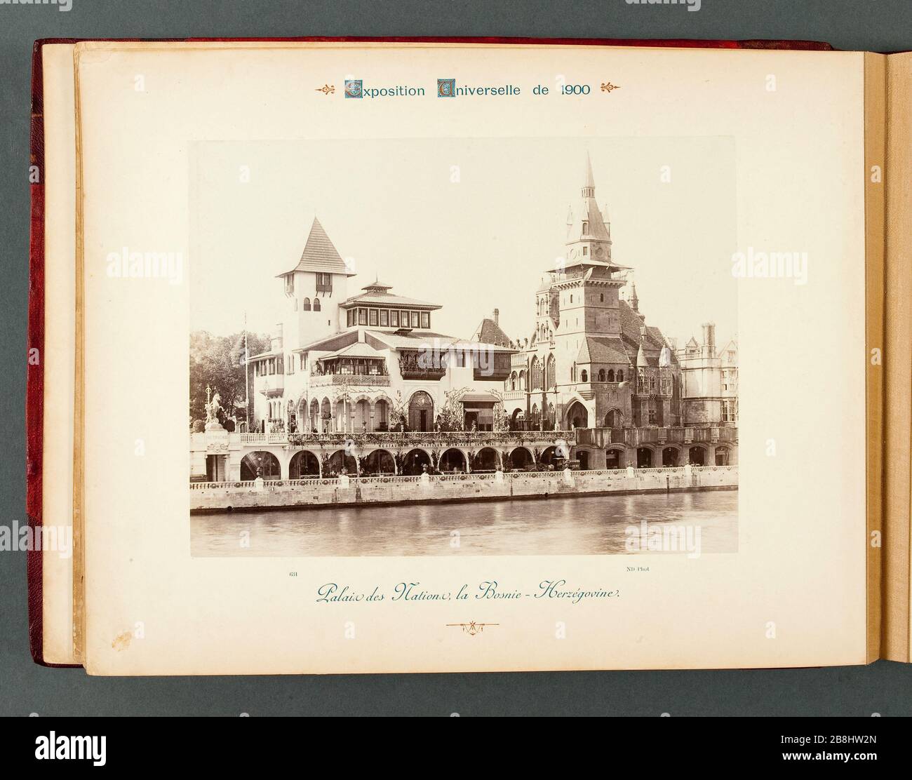 WORLD EXPO PARIS 1900 - PALAZZO DELLE NAZIONI, ESPOSIZIONE BOSNIA-ERZEGOVINA UNIVERSELLE PARIS 1900. Palais des Nations, la Bognie-Herzégovine. Photographie de Neurdein Frères. Musée des Beaux-Arts de la Ville de Paris, Petit Palais. Foto Stock